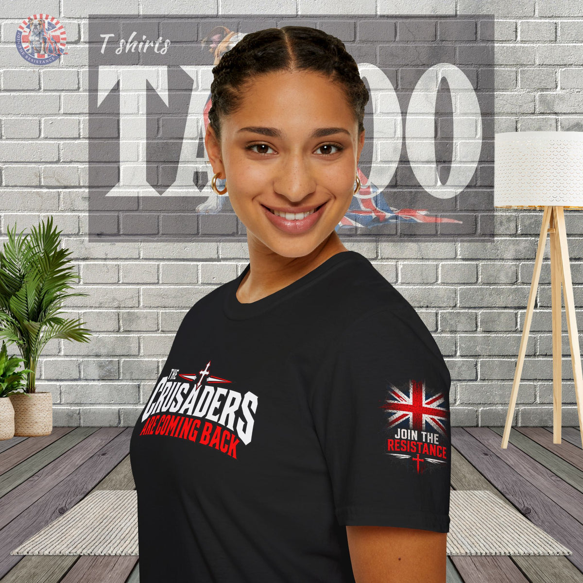 The Crusaders Are Coming Back | T-Shirt